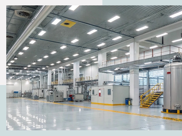 Освещение ангаров в Чебоксарах от 617 руб. - Эффективные решения